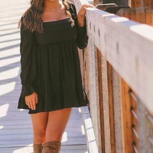 A gently used dress. I’ve only wore once for my senior pictures